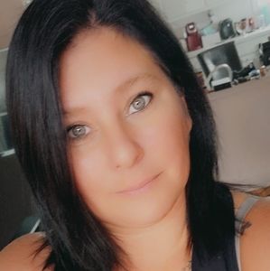 Meet your Posher, Roxanne